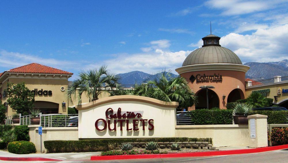 Courtyard By Marriott Riverside Ucr/Moreno Valley Area Buitenkant foto